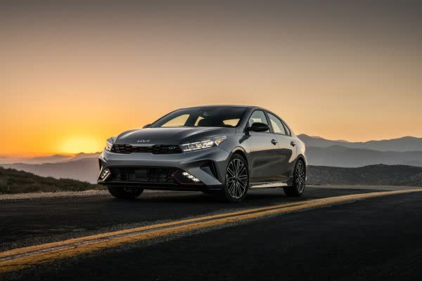 Vollständige Spezifikationen und technische Details 2021 Kia Forte III (facelift 2021) 1.6 GDI (201 Hp) DCT