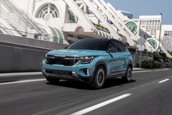 Full specifications and technical details 2023 Kia Seltos (facelift 2023) 1.6 T-GDI (195 Hp) AWD Automatic