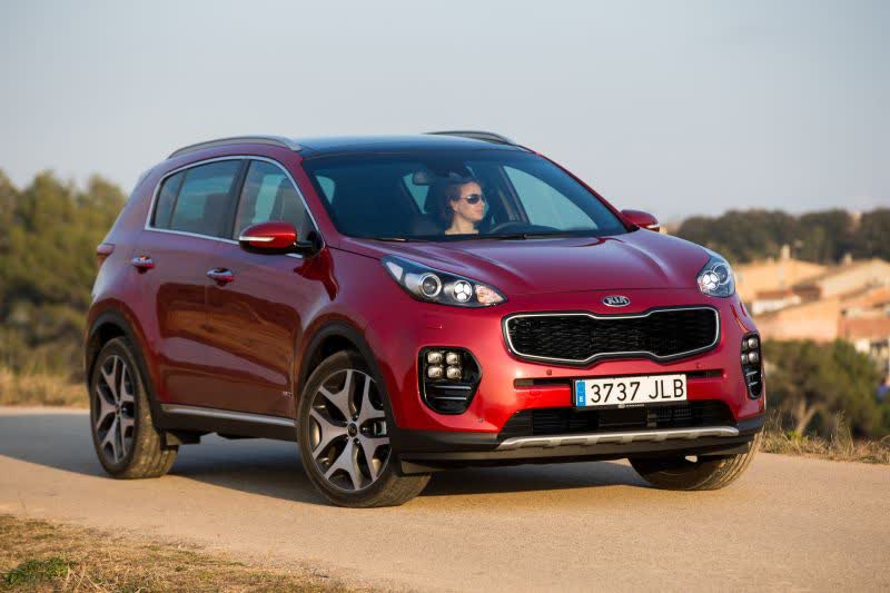 Vollständige Spezifikationen und technische Details 2016 Kia Sportage IV 1.7 CRDi (115 Hp)