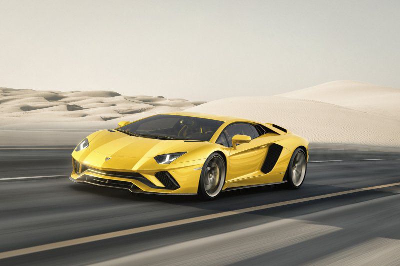 Vollständige Spezifikationen und technische Details 2017 Lamborghini Aventador S Coupe 6.5 V12 (740 Hp) 4WD ISR