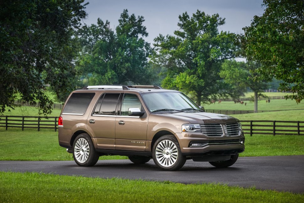 Full specifications and technical details 2014 Lincoln Navigator III (facelift 2015) 3.5 GTDI V6 (380 Hp) 4x4 Automatic