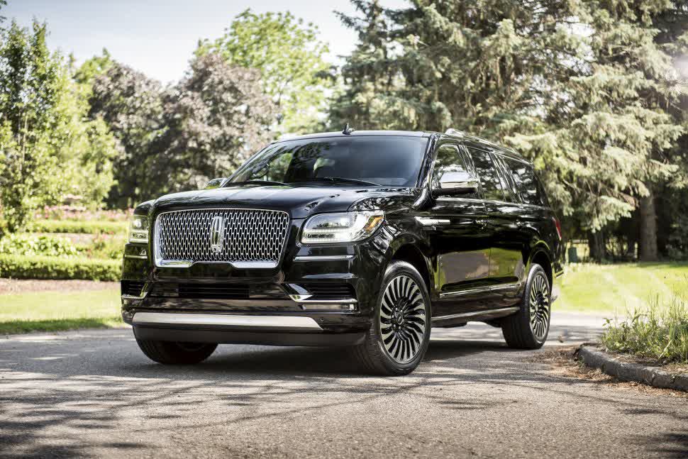 Full specifications and technical details 2017 Lincoln Navigator IV L 3.5 V6 (456 Hp) Automatic