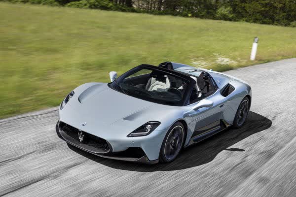 Vollständige Spezifikationen und technische Details 2023 Maserati MC20 Cielo 3.0 V6 (630 Hp) DCT