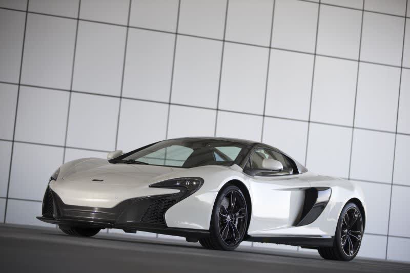 Full specifications and technical details 2015 McLaren 650S Spider 625C 3.8 V8 (625 Hp) SSG