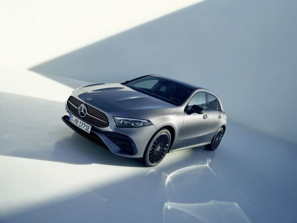 Spécifications complètes et détails techniques 2022 Mercedes-Benz A-class (W177, facelift 2022) A 220 (190 Hp) Mild Hybrid 4MATIC 8G-DCT