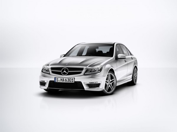 Full specifications and technical details 2011 Mercedes-Benz C-class (W204, facelift 2011) AMG C 63 V8 (457 Hp) AMG SPEEDSHIFT MCT