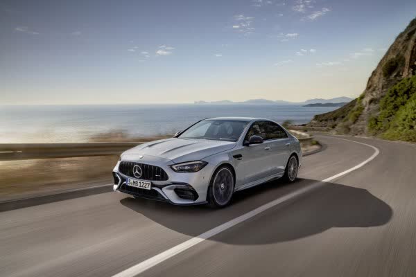 Full specifications and technical details 2021 Mercedes-Benz C-class (W206) C 300 (258 Hp) EQ Boost 4MATIC 9G-TRONIC