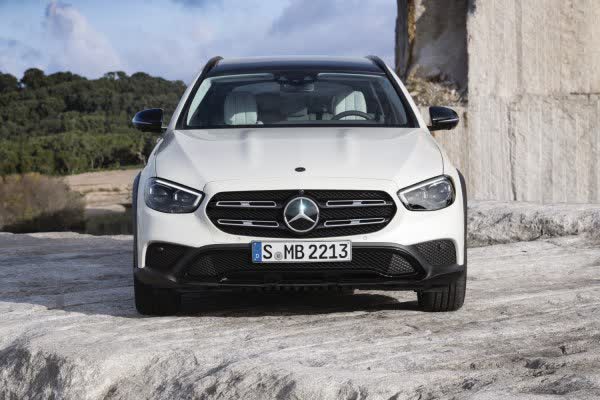 Full specifications and technical details 2020 Mercedes-Benz E-class All-Terrain (S213, facelift 2020) E 220d (194 Hp) 4MATIC 9G-TRONIC