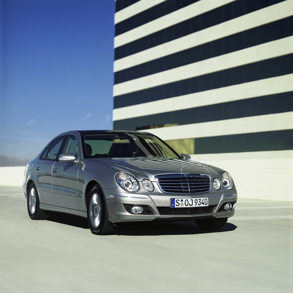 Vollständige Spezifikationen und technische Details 2007 Mercedes-Benz E-class (W211, facelift 2006) E 230 V6 (204 Hp)