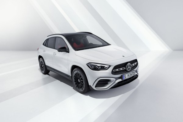 المواصفات والتفاصيل التقنية الكاملة 2023 Mercedes-Benz GLA (H247, facelift 2023) GLA 200d (150 Hp) 4MATIC 8G-DCT