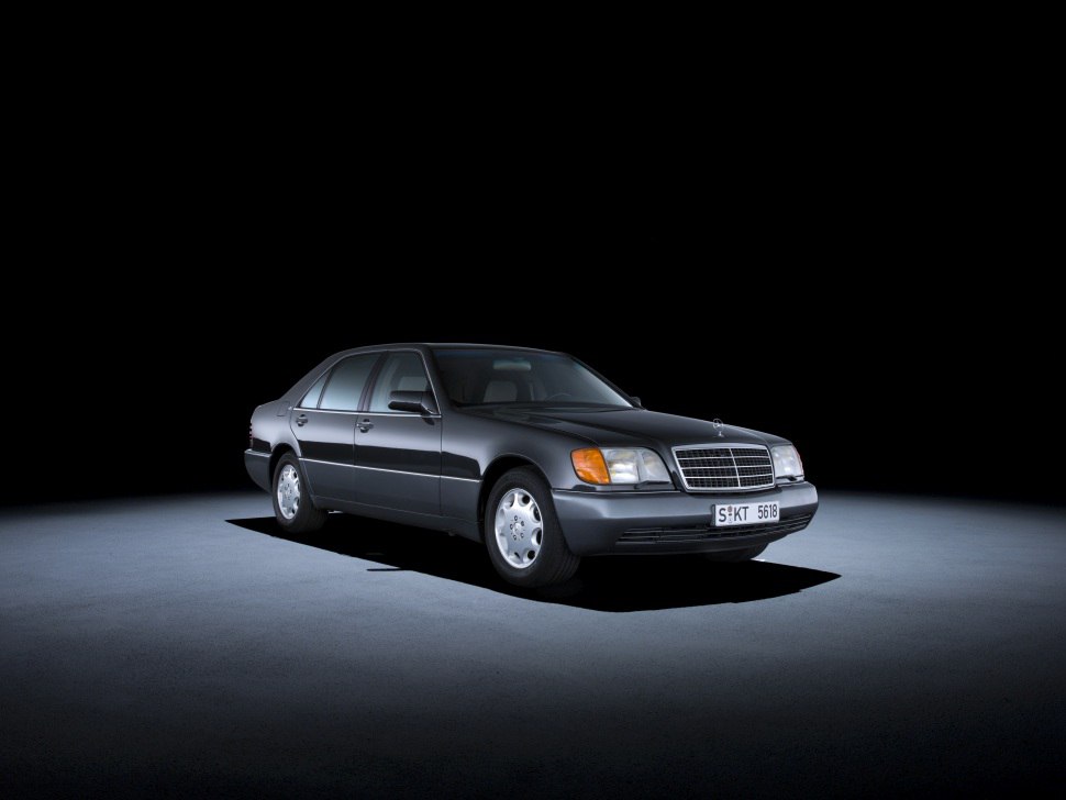 Full specifications and technical details 1993 Mercedes-Benz S-class Long (V140) S 420 V8 (279 Hp) Automataic