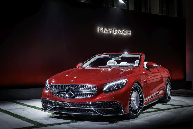 Vollständige Spezifikationen und technische Details 2016 Mercedes-Benz Maybach S-class Cabriolet S 650 V12 (630 Hp) G-TRONIC