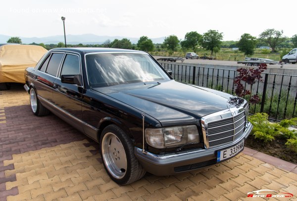 Full specifications and technical details 1979 Mercedes-Benz S-class SEL (V126) 500 SEL V8 (240 Hp) Automatic