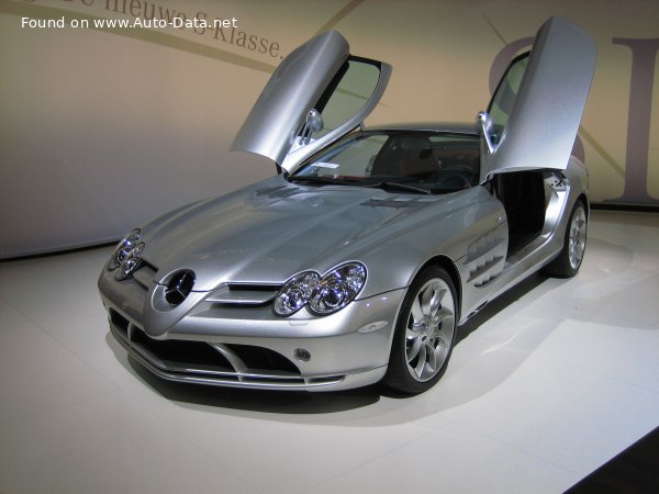 Vollständige Spezifikationen und technische Details 2004 Mercedes-Benz SLR McLaren (C199) Coupe 5.5 V8 Kompressor (626 Hp) AMG SPEEDSHIFT R