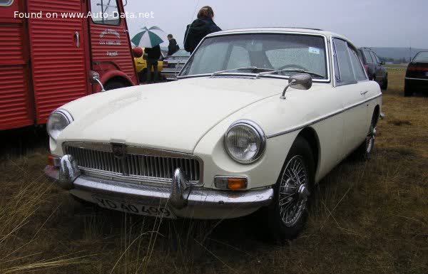 Full specifications and technical details 1973 MG MGB GT 3.5 (137 Hp)
