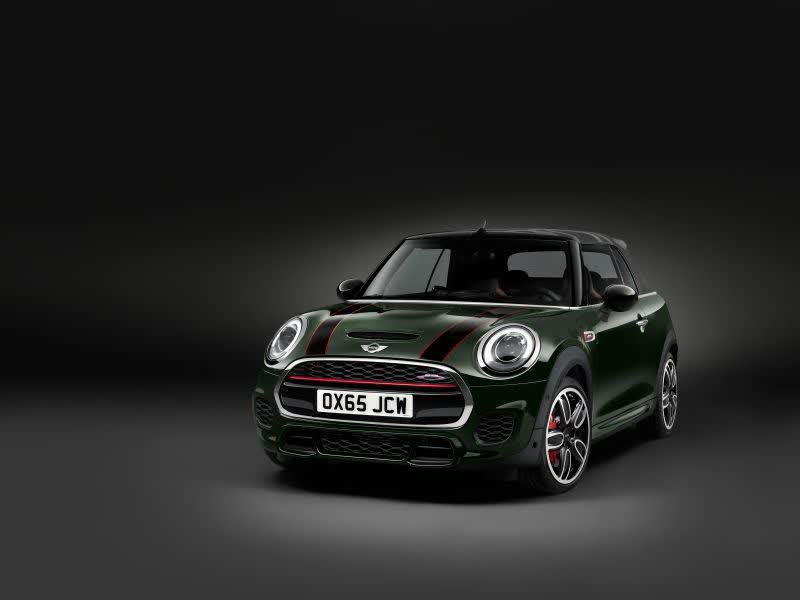 Full specifications and technical details 2016 Mini Convertible (F57) Cooper 1.5 (136 Hp)