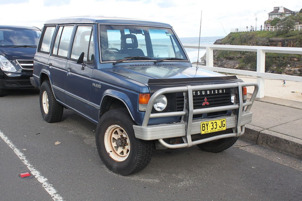 Vollständige Spezifikationen und technische Details 1988 Mitsubishi Pajero I (L04_G,L14_G) 3.0 V6 (L141G,L146G) (141 Hp)