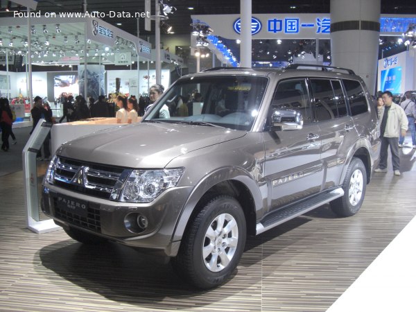 Full specifications and technical details 2012 Mitsubishi Pajero IV (facelift 2012) 3.2 DI-DC (197 Hp) L 4x4 7 Seat