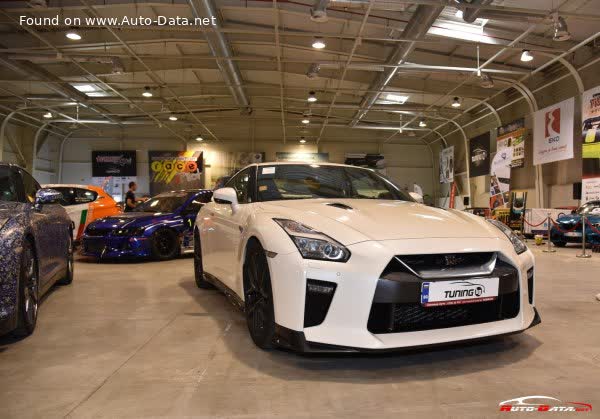 المواصفات والتفاصيل التقنية الكاملة 2019 Nissan GT-R (R35, facelift 2016) Nismo 3.8 V6 (600 Hp) AWD DCT