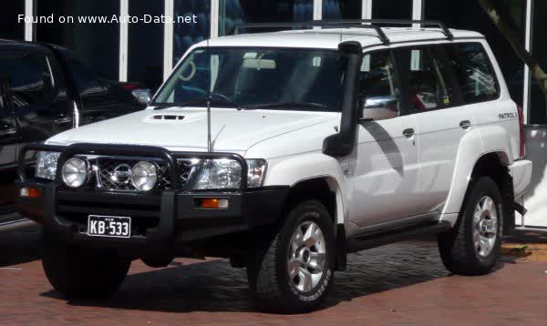 Spécifications complètes et détails techniques 2004 Nissan Patrol V 5-door (Y61, facelift 2004) 4.8 (251 Hp) 4x4 Automatic