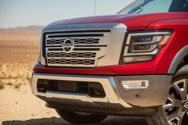 المواصفات والتفاصيل التقنية الكاملة 2020 Nissan Titan II Crew Cab (facelift 2020) P4X 5.6 V8 (400 Hp) 4WD Automatic