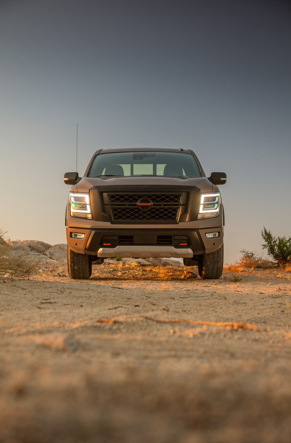 المواصفات والتفاصيل التقنية الكاملة 2020 Nissan Titan II King Cab (facelift 2020) 5.6 V8 (400 Hp) Automatic