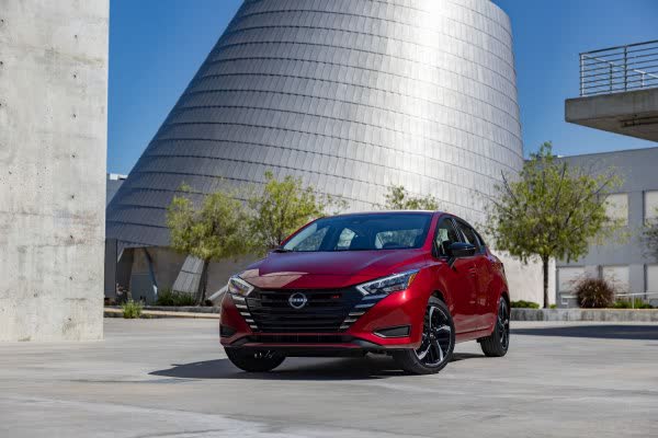 المواصفات والتفاصيل التقنية الكاملة 2022 Nissan Versa III (facelift 2022) 1.6 (122 Hp) Xtronic CVT