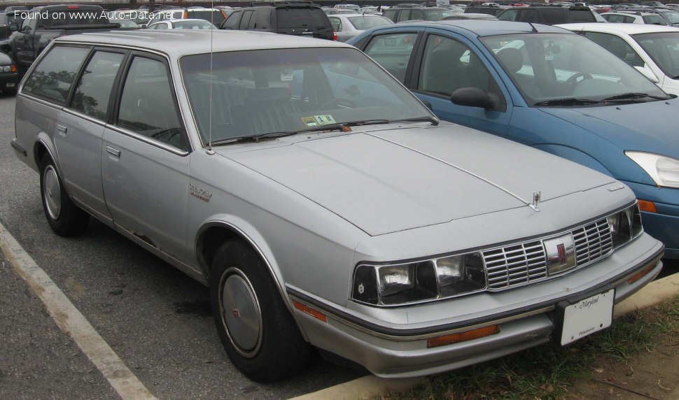 المواصفات والتفاصيل التقنية الكاملة 1981 Oldsmobile Cutlass Ciera Station Wagon 2.5 i (106 Hp)