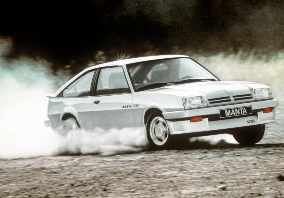 المواصفات والتفاصيل التقنية الكاملة 1982 Opel Manta B CC (facelift 1982) 2.0 S (100 Hp)