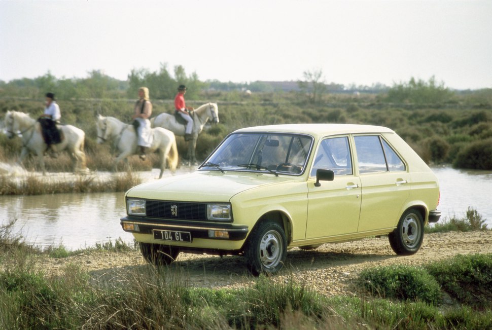 المواصفات والتفاصيل التقنية الكاملة 1976 Peugeot 104 1.1 (57 Hp)