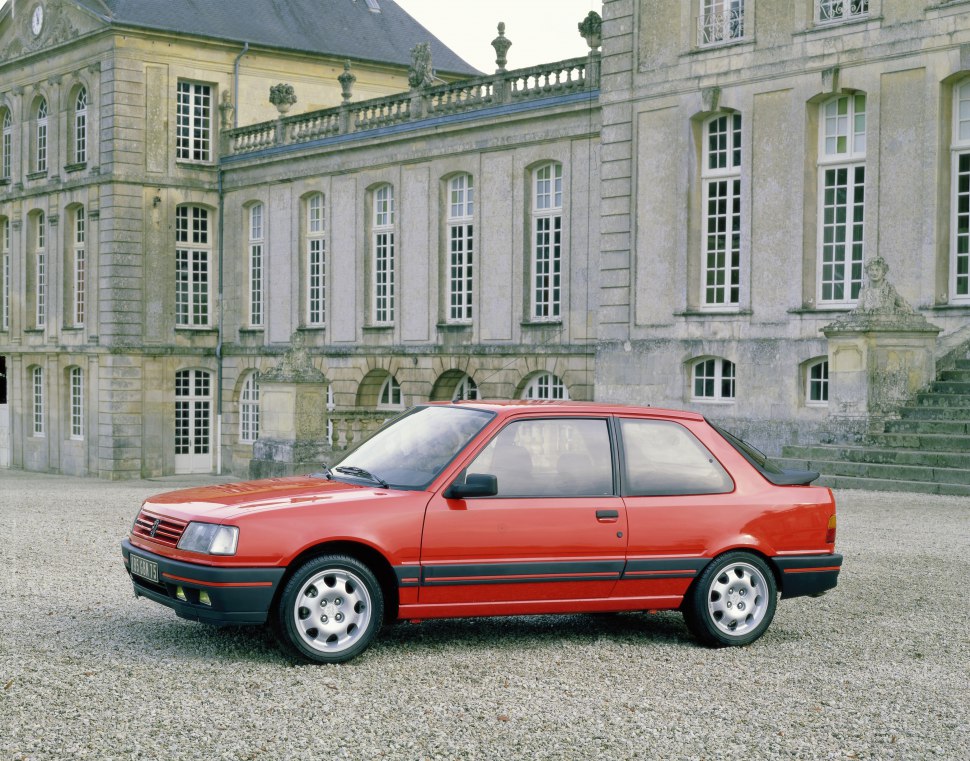 المواصفات والتفاصيل التقنية الكاملة 1986 Peugeot 309 (10C,10A) 3-door 1.9 D (64 Hp)