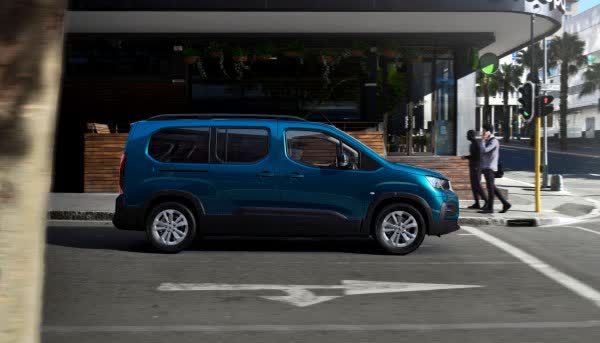 Vollständige Spezifikationen und technische Details 2020 Peugeot Rifter L2 1.5 BlueHDi (102 Hp)