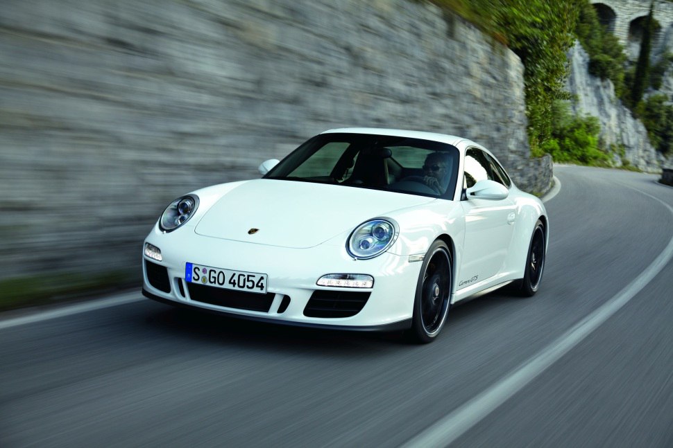 Full specifications and technical details 2010 Porsche 911 (997, facelift 2008) Turbo S 3.8 (530 Hp) PDK