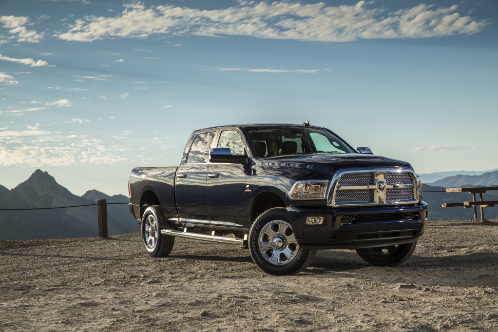 Full specifications and technical details 2014 RAM 2500/3500 Crew Cab I (facelift 2013) 2500 6.4 Hemi V8 (410 Hp) 4x4 Automatic