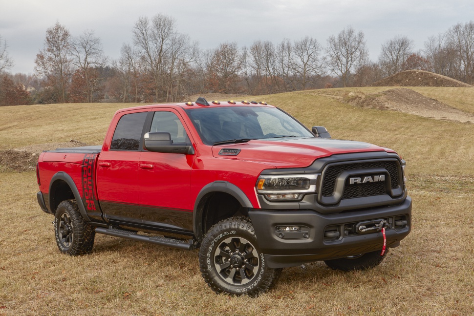 Vollständige Spezifikationen und technische Details 2019 RAM 2500/3500 Crew Cab II (DT) 2500 6.4 Hemi V8 (410 Hp) 4x4 Automatic