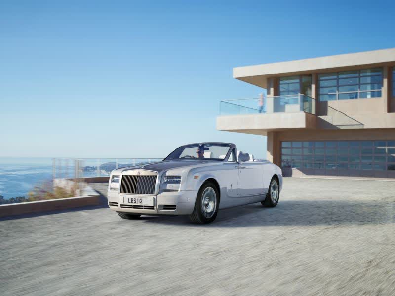 Full specifications and technical details 2012 Rolls-Royce Phantom Drophead Coupe (facelift 2012) 6.7 V12 (460 Hp) Automatic
