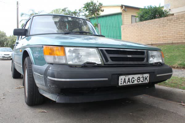 Full specifications and technical details 1990 Saab 900 I (facelift 1987) 2.1i 16V (136 Hp)
