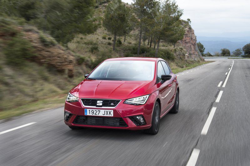 Full specifications and technical details 2017 Seat Ibiza V 1.6 MPI (90 Hp)