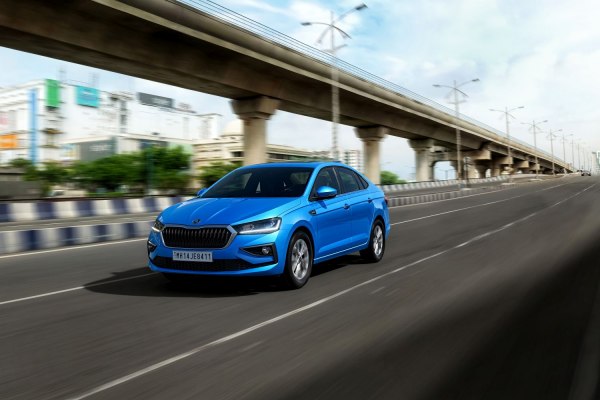 Full specifications and technical details 2021 Skoda Slavia 1.0 TSI (116 Hp) Automatic