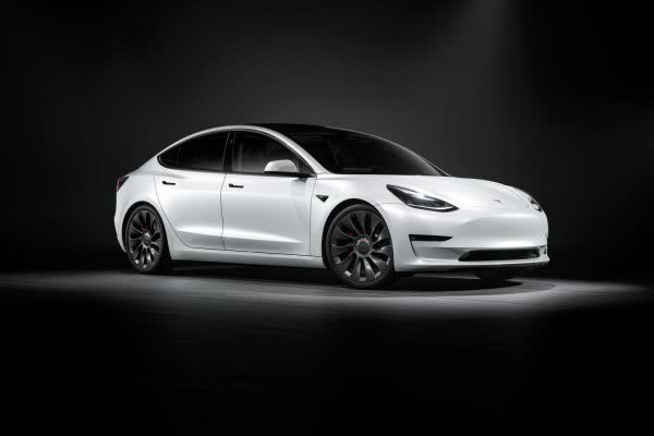 Spécifications complètes et détails techniques 2020 Tesla Model 3 (facelift 2020) Performance 80.5 kWh (513 Hp) Dual Motor AWD