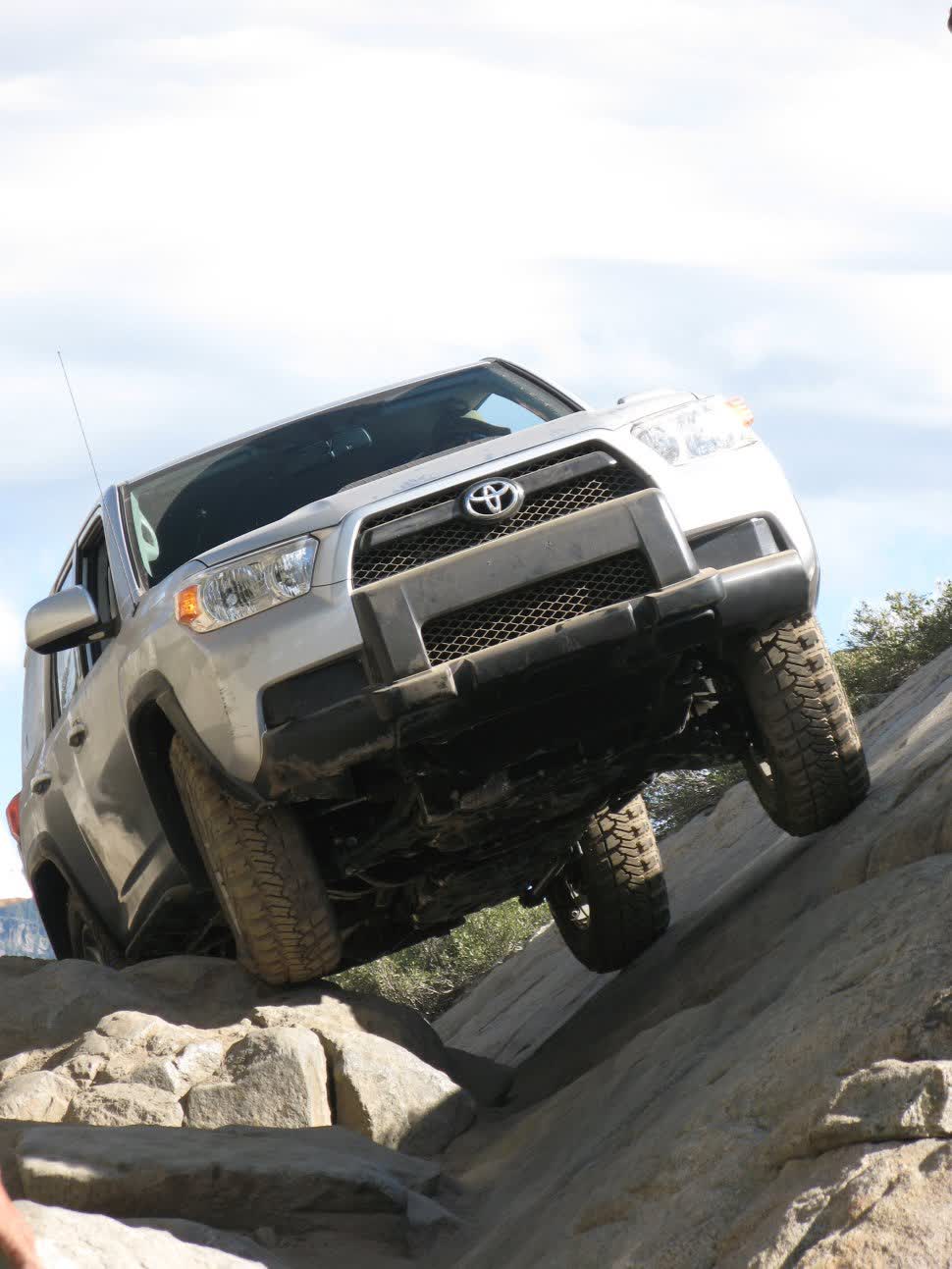 Full specifications and technical details 2009 Toyota 4runner V 4.0 V6 24V (270 Hp) 4x4 Automatic