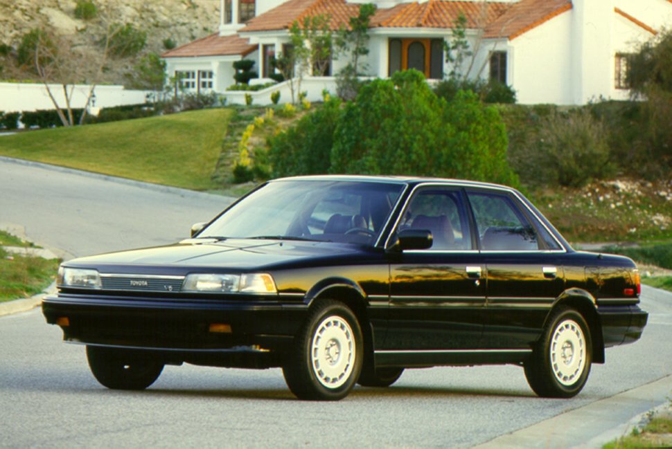 Full specifications and technical details 1990 Toyota Camry II Wagon (V20) 2.5 V6 24V (160 Hp)