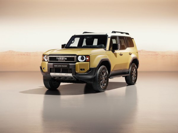 Full specifications and technical details 2024 Toyota Land Cruiser (J25) 2.4 i-FORCE MAX (326 Hp) Full Hybrid 4WD ECT-i