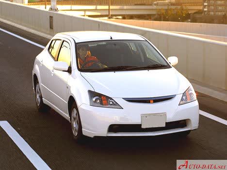 Spécifications complètes et détails techniques 2001 Toyota Will VS 1.8 16V (190 Hp)