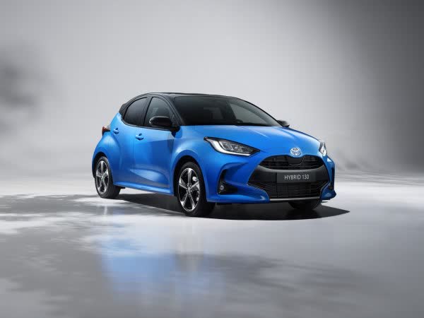 Spécifications complètes et détails techniques 2020 Toyota Yaris (XP210) 1.5 (91 Hp) Hybrid E-Four e-CVT