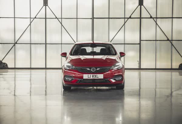 المواصفات والتفاصيل التقنية الكاملة 2019 Vauxhall Astra Mk VII (facelift 2019) 1.5 Turbo D (122 Hp) Automatic