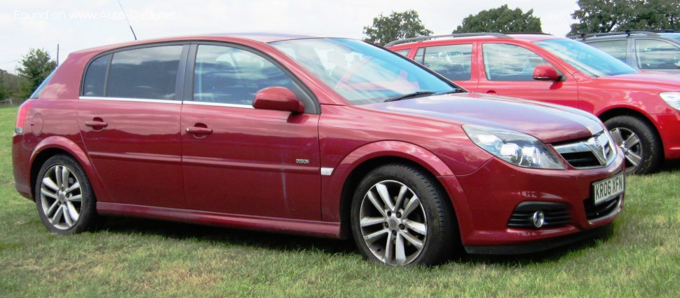 المواصفات والتفاصيل التقنية الكاملة 2005 Vauxhall Signum (facelift 2005) 2.2 (155 Hp) Manual 6-speed