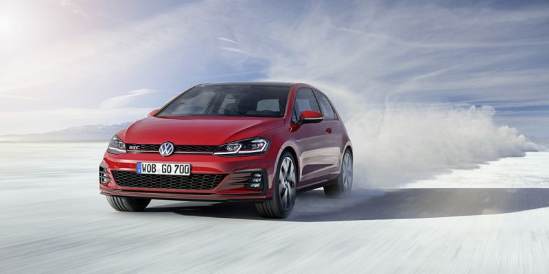 Full specifications and technical details 2017 Volkswagen Golf VII (facelift 2017) 1.4 TGI (110 Hp) Blue Motion