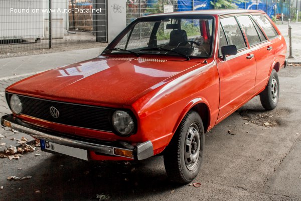 المواصفات والتفاصيل التقنية الكاملة 1974 Volkswagen Passat Variant (B1) 1.5 (75 Hp)