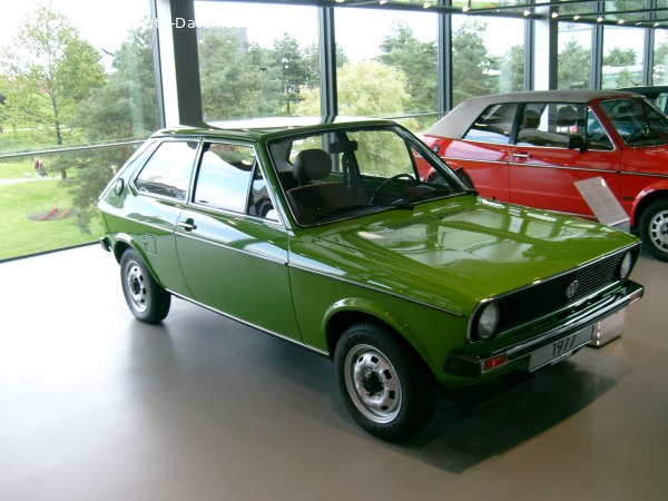 Full specifications and technical details 1977 Volkswagen Polo I (86) 1.3 (60 Hp)